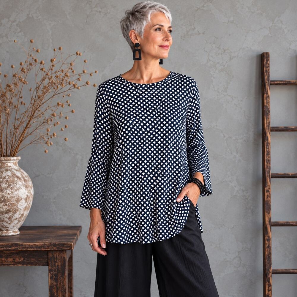 J Mclaughlin Blue White Lattice Catalina Cloth Flared Sleeve Top Medium